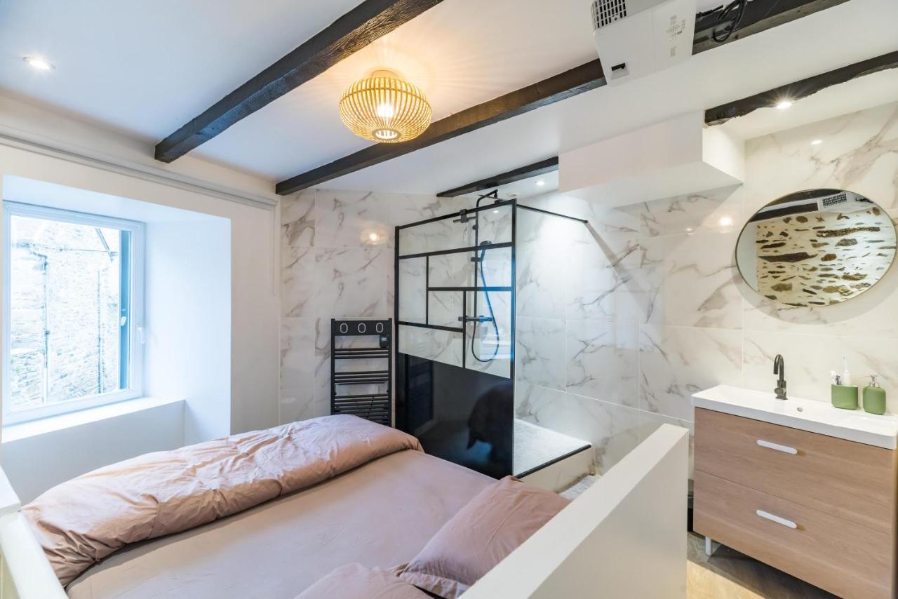 Logement Duplex Au Coeur De Treguier Apartment Luaran gambar