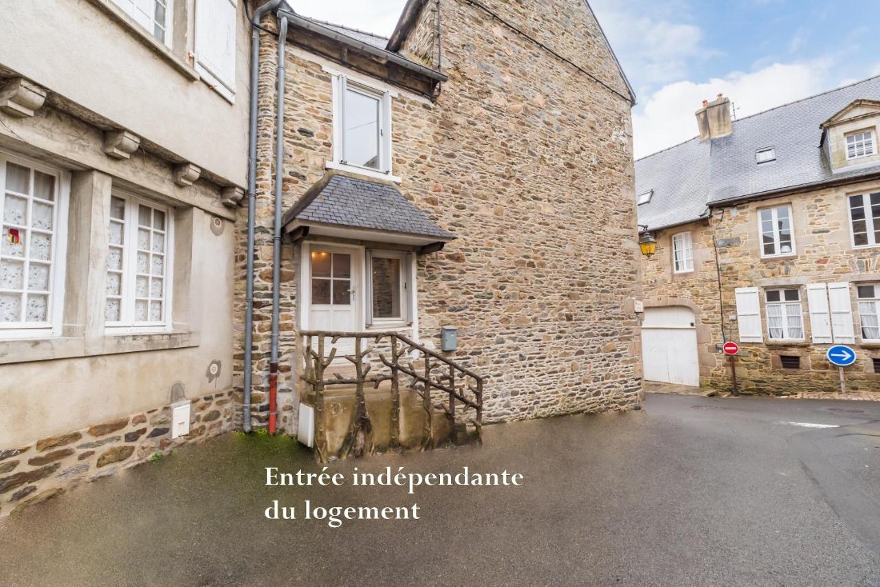 Logement Duplex Au Coeur De Treguier Apartment Luaran gambar